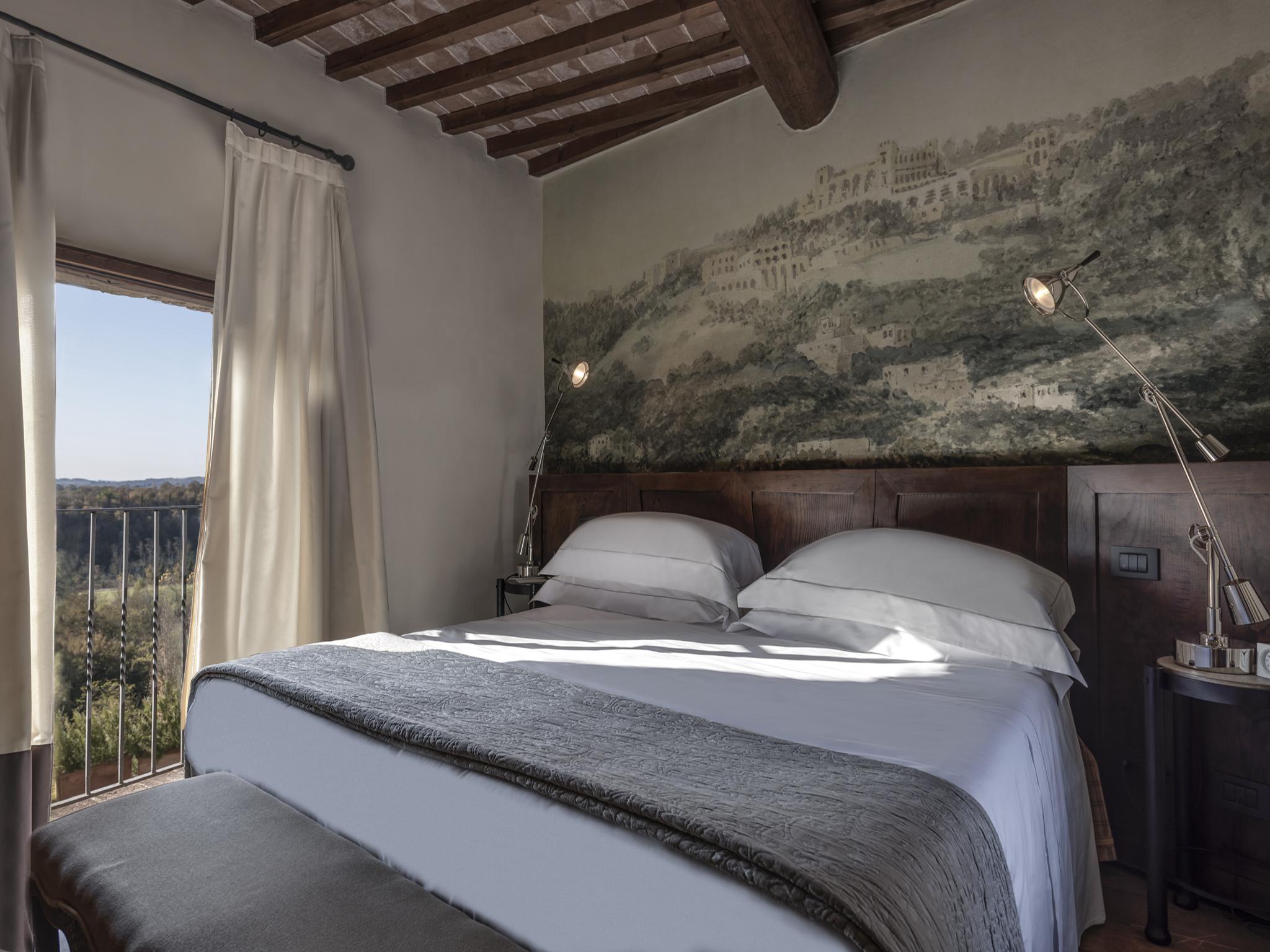 Castel Monastero - The Leading Hotels Of The World Castelnuovo Berardenga Eksteriør billede